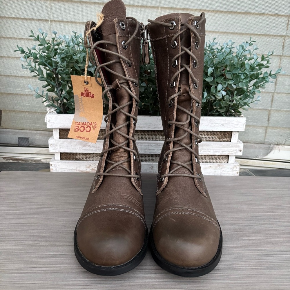 Kodiak 'Bethany' Waterproof Moto Lace-Up Women's Boots (Size 7) - Picture 5 of 10